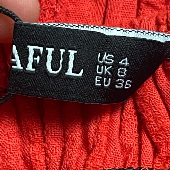 Women’s nwt zaful red cami tank top size small - Picture 3 of 4